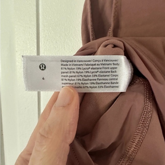 Lululemon  Nulu and mesh Athletica Mauve Sleeveless Top - Picture 3 of 3